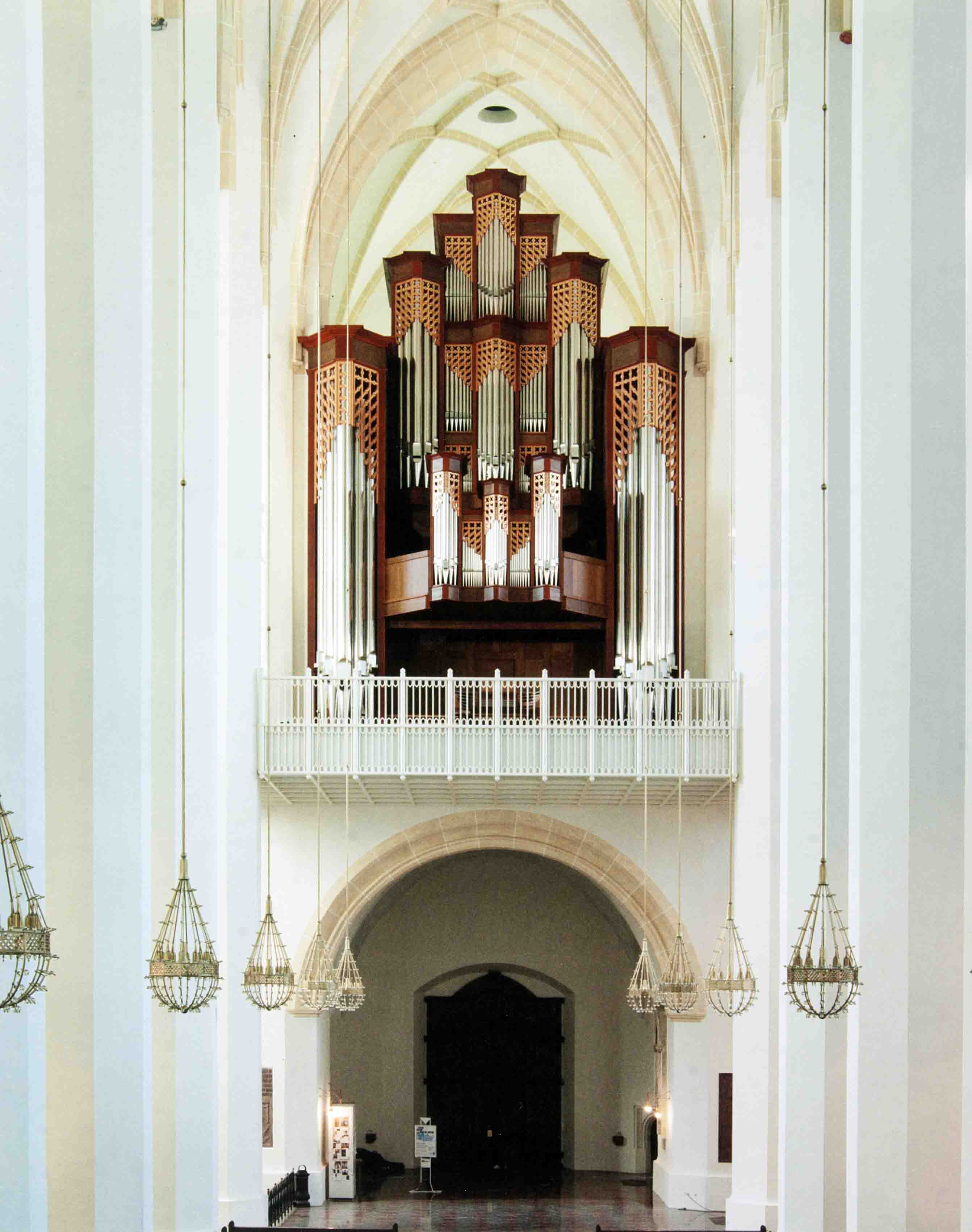 199-opus-münchen-dom-ho.jpg